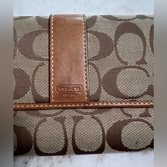 COACH Brown Monogram Fold Over Wallet - 3 Bill Pocket, Zip Pocket, 12 Card Slots - Picture 6 of 11